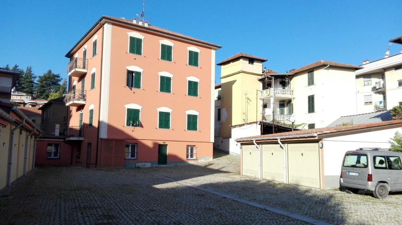 Casa Costa Outlet 3 Serravalle Scrivia Exterior foto